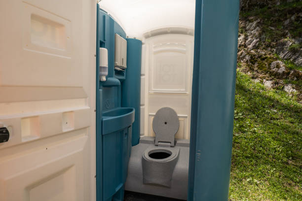 Best Emergency porta potty rental  in Warren, MI