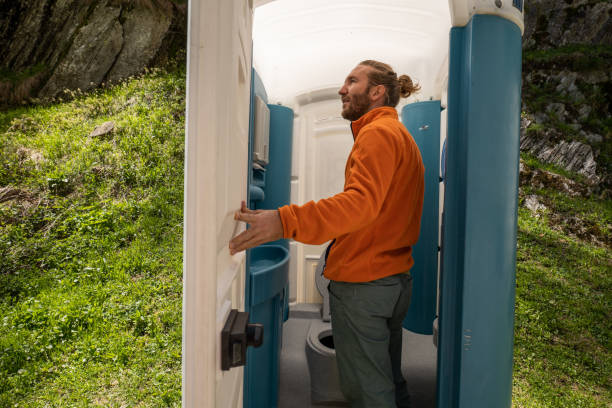 Best Best portable toilet rental  in Warren, MI