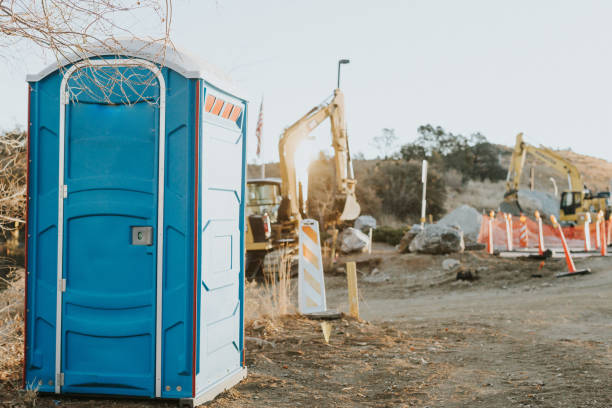 Best Portable toilet rental cost  in Warren, MI