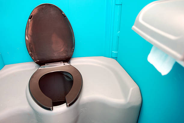Portable Toilet Options We Offer in Warren, MI